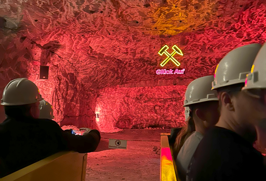 Apprentices inside the Merkers adventure mine