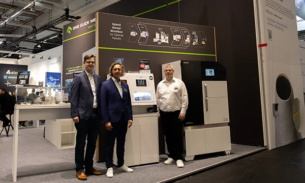 imes-icore sur le stand de ONE CLICK METAL au salon Formnext 2025