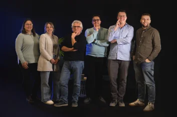 Norbert Wichnalek and Arbnor Saraci from HIGHFIELD.DESIGN Germany laboratory together with people from imes-icore