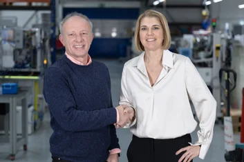 Christoph Stark hands over the role of CEO at imes-icore to Sabine Bois