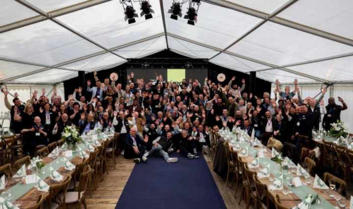 Partecipanti all'evento Home 2026 di imes-icore